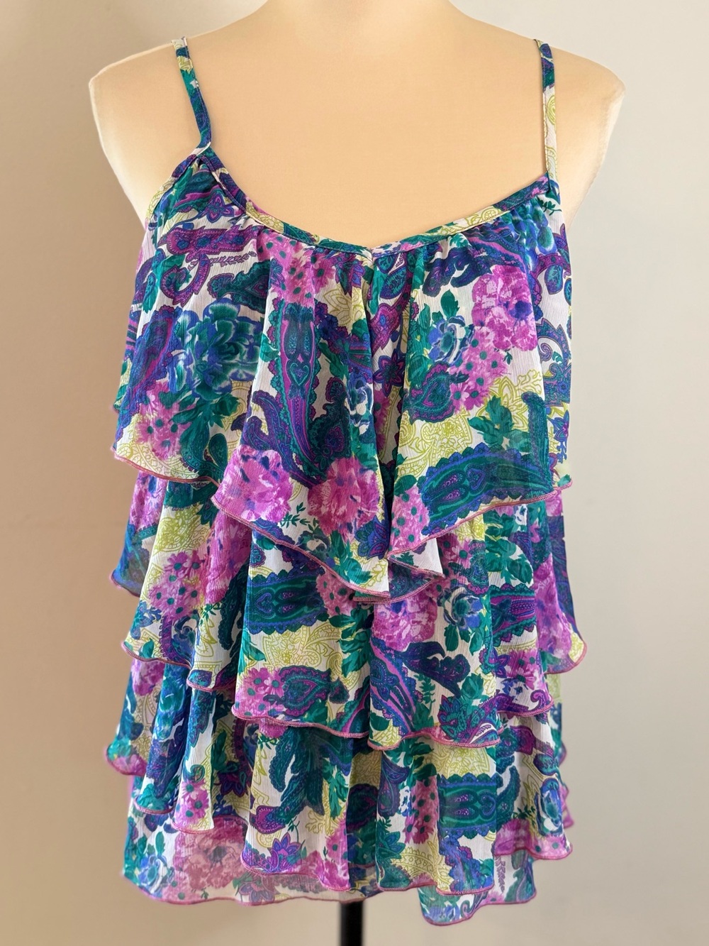 Love On A Hanger floral tank top ruffle tier mixed media SZ SM